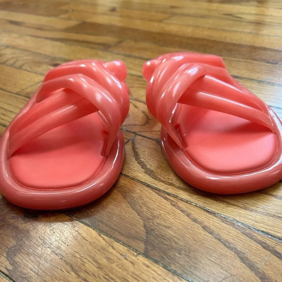 Larroudé’s x Melissa Cali  PVC Slides, BNWOT, Size 39/40 - Picture 9 of 9